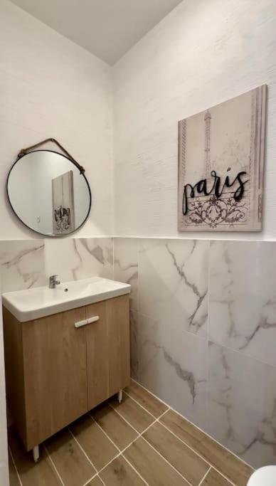 Charmant 3 Pieces Idealement Situe Mentone Esterno foto
